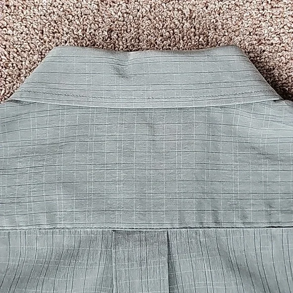 Men's  Button Down Shirt - Picture 10 of 16